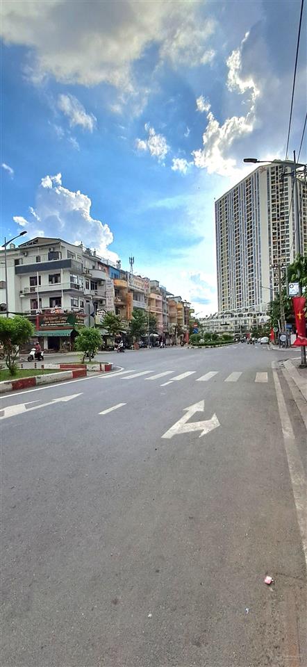 Bán nhà 5 tầng ngang 8m, có dòng tiền 100 triệu/1 tháng, đường tạ quang bửu quận 8