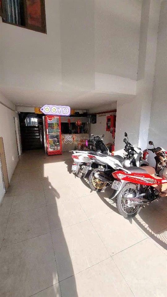 Bán nhà 5 tầng ngang 8m, có dòng tiền 100 triệu/1 tháng, đường tạ quang bửu quận 8