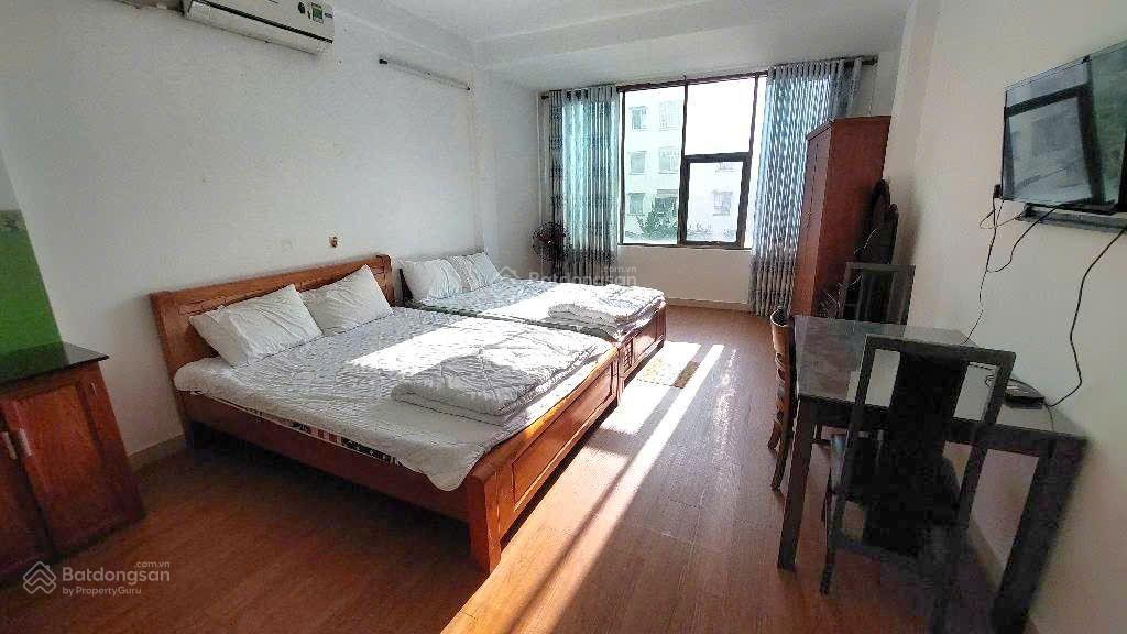 Bán nhà 5 tầng ngang 8m, có dòng tiền 100 triệu/1 tháng, đường tạ quang bửu quận 8