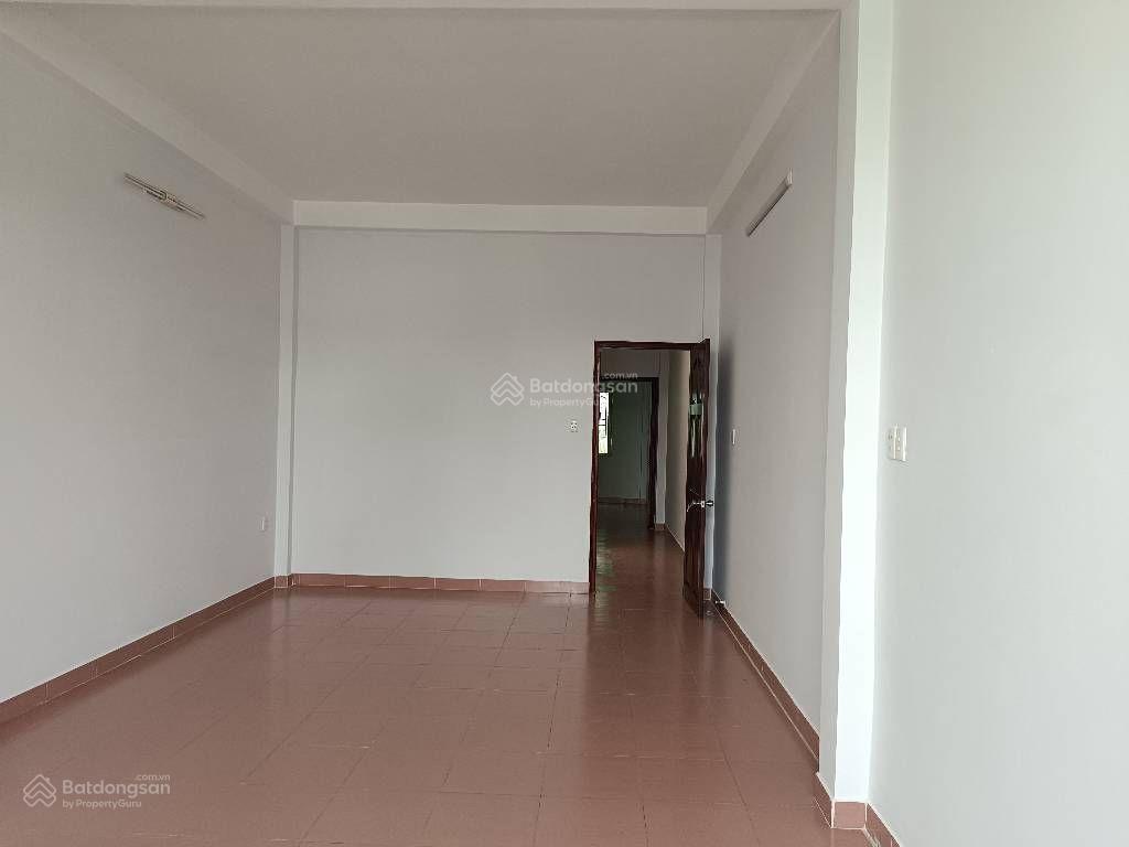 Giảm sốc 1 tỷ nhà 5 tầng mt tạ quang bửu, quận 8, kd sầm uất, dòng tiền 50th / tháng
