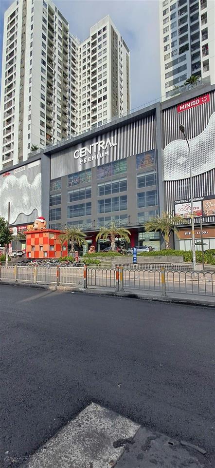Nhà 4 tầng đẹp lung linh, tạ quang bửu quận 8 ngay central premium