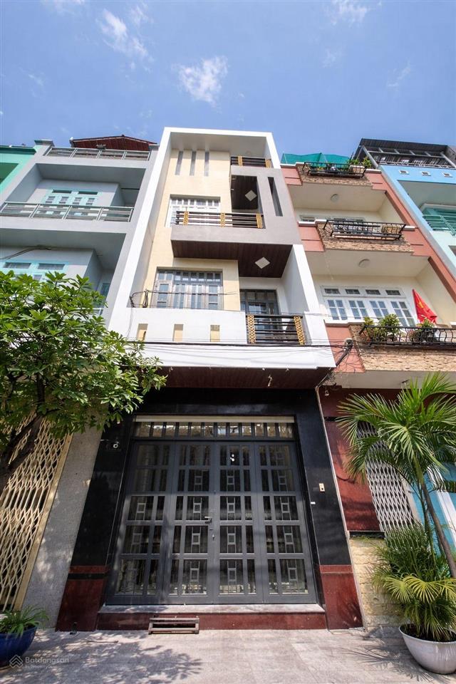 Nhà 4 tầng đẹp lung linh, tạ quang bửu quận 8 ngay central premium