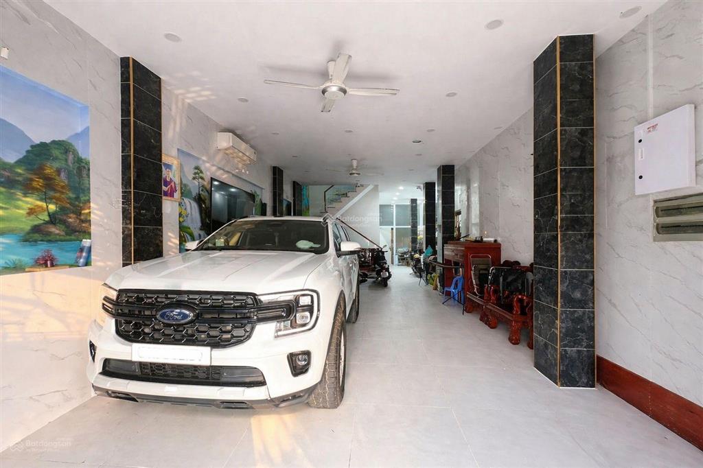 Nhà mặt tiền 7 tầng 6 x 19 có thang máy kinh doanh ks chdv vp dòng tiền 60t/1 tháng