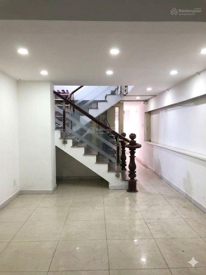 Nhà mặt tiền 5 tầng tạ quang bửu quận 8 sát parc mall kd sầm uất.