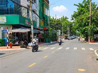 Nhà ngộp, mặt tiền cao lỗ quận 8, 4 tầng khu vực kd tấp nập
