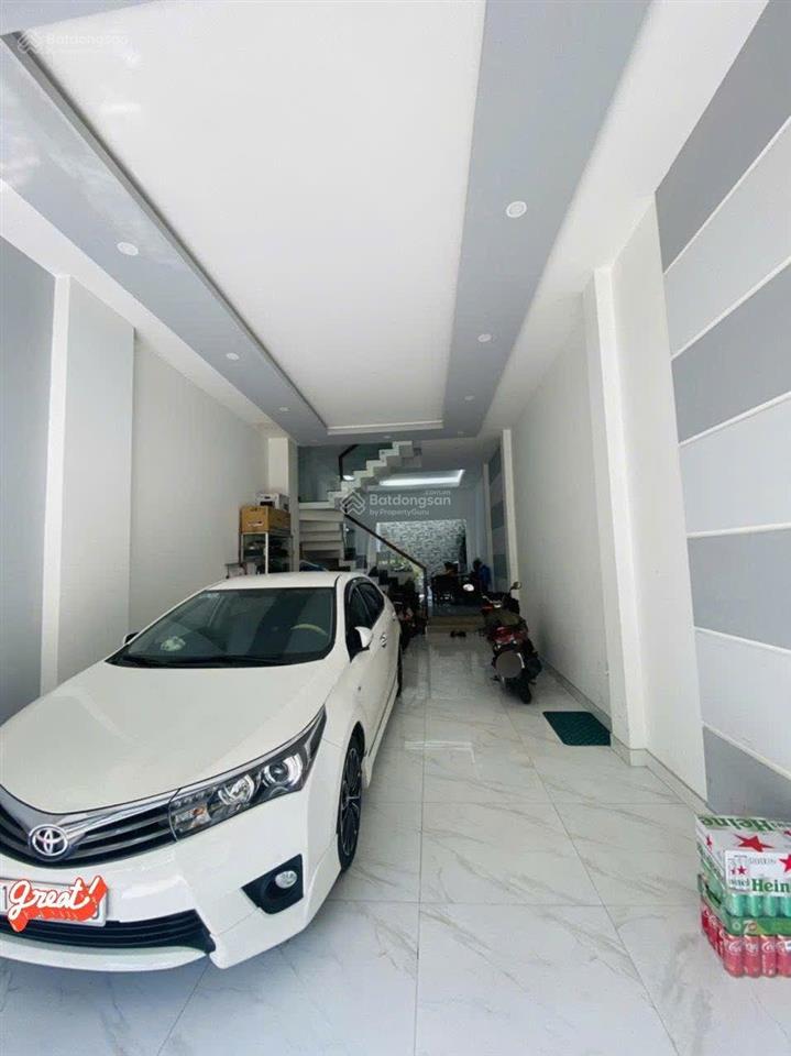 Nhà mặt tiền tạ quang bửu 4 tầng gần parc mall quận 8