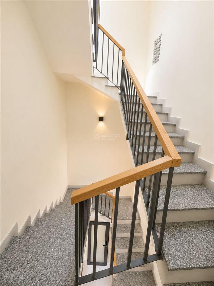 Bán nhà mặt tiền 4,5 x 25m tùng thiện vương quận 8 giáp q5
