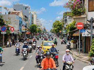 Bán nhà mặt tiền 4,5 x 25m tùng thiện vương quận 8 giáp q5