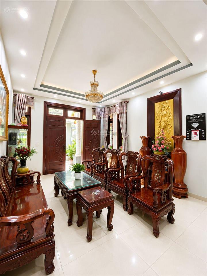 Quá rẻ biệt thự 3 tầng 8 x 19, 6pn kv an ninh, xã bình hưng gần bx quận 8