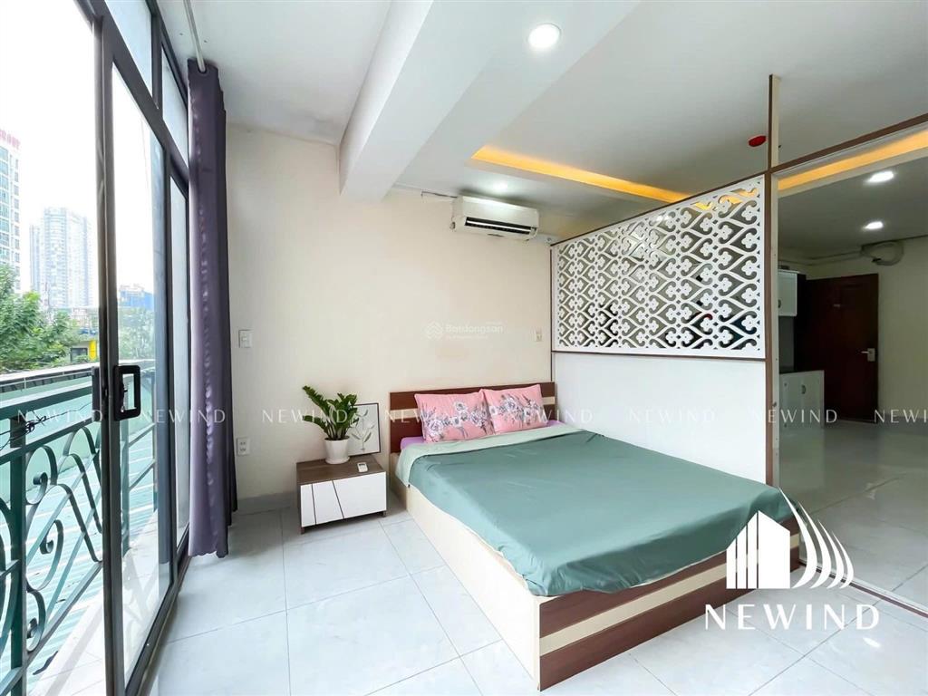 Siêu phẩm 1pn fnt cao cấp mg riêng gần tdtrmitlotteufm cầu kênh tẻ sát quận 1 quận 4 quận 8