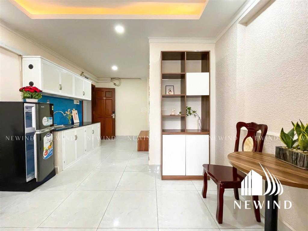 Siêu phẩm 1pn fnt cao cấp mg riêng gần tdtrmitlotteufm cầu kênh tẻ sát quận 1 quận 4 quận 8