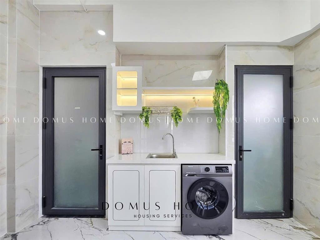 Siêu phẩm 1pn fnt cao cấp mg riêng gần tdtrmitlotteufm cầu kênh tẻ sát quận 1 quận 4 quận 8