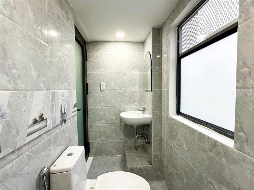 Duplex sv fnt cao cấp bancon to mg riêng giá rẻ gần tdtlottevivormit dễ đi quận 4 quận 1 quận 8
