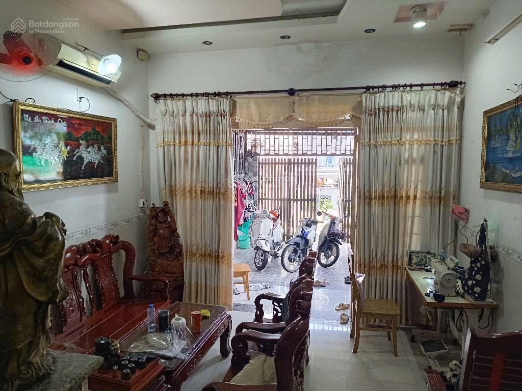 Ttq8  hẻm ô tô 2 mặt thoáng sổ vuông có dòng tiền phạm thể hiển  0949 757 ***