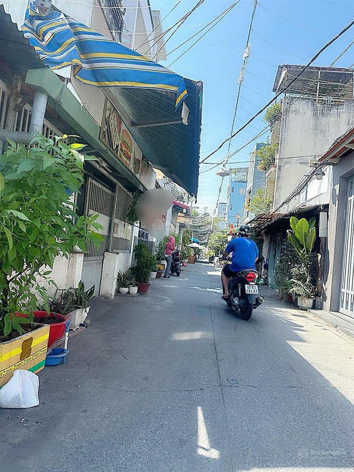 Tt q8 bán đất tặng nhà cấp 4 nhỉnh 12 tỷ sát mặt tiền phạm hùng hẻm xe hơi đậu cửa