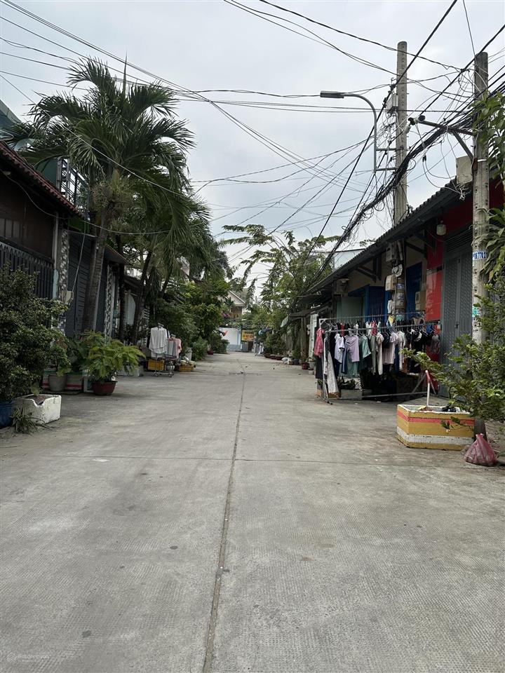 Bán nhà  mặt tiền hẻm xe hơi phạm hùng gần nhà hàng  bình xuyên  0949 757 ***