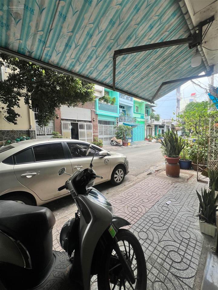 Q8 giảm sốc 450tr chỉ còn 4.95 tỷ (tl nhẹ) mặt tiền đường số hưng phú p8 q8  đường 10 m 