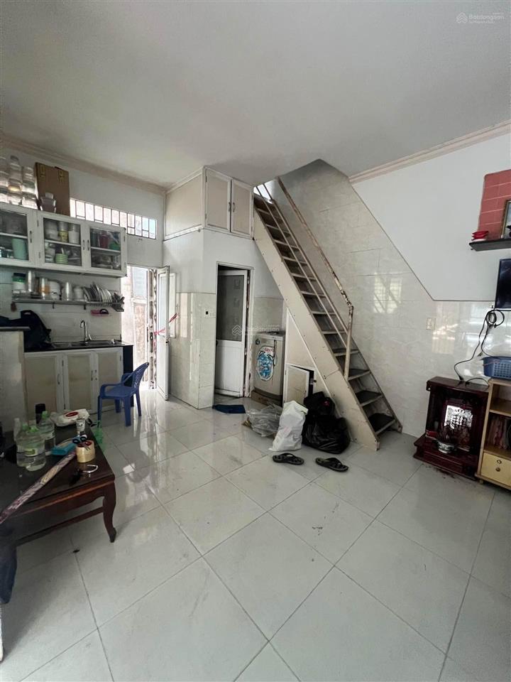 Q8 giảm sốc 450tr chỉ còn 4.95 tỷ (tl nhẹ) mặt tiền đường số hưng phú p8 q8  đường 10 m 