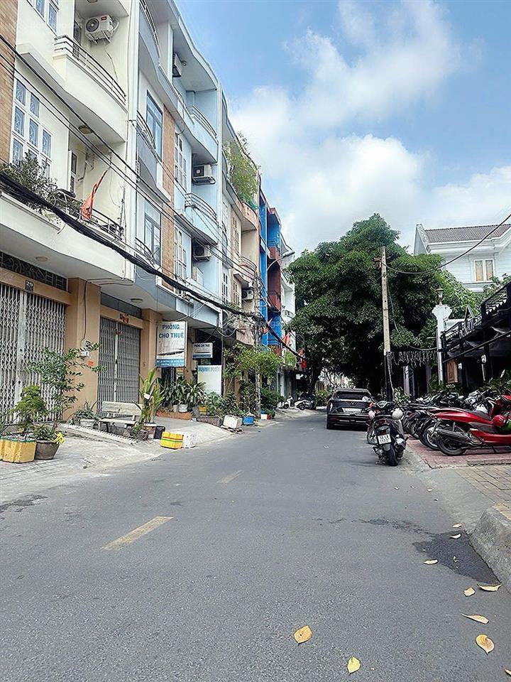 Ttq8  siêu phẩm mặt tiền số  bông sao view biệt thự và công viên  khu dân cư đồng bộ