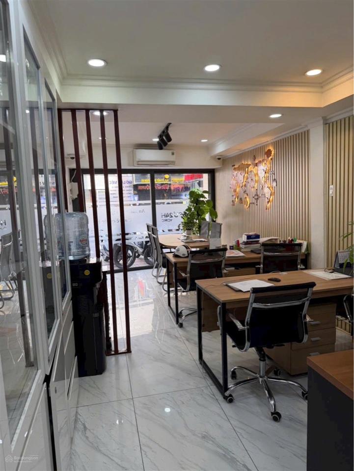 Mặt tiền nguyễn thị tần vừa ở vừa kinh doanh nhà đẹp vào ở ngay  12,7 tỷ (tl)