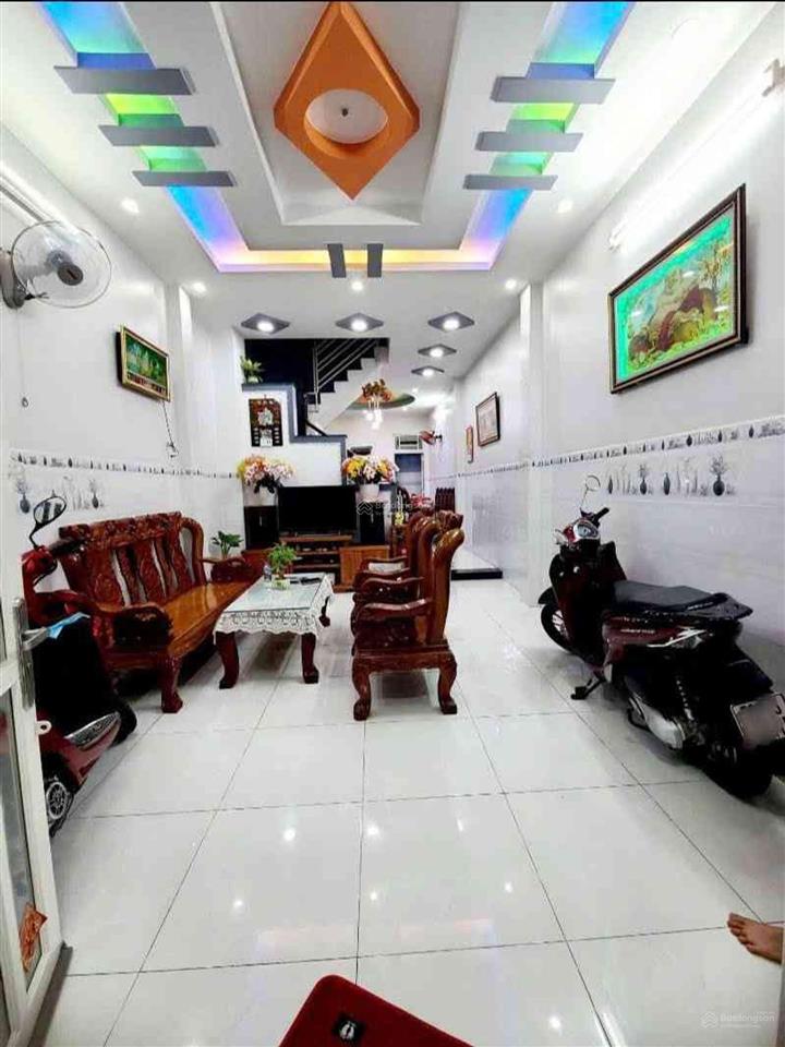 Chủ bán kính căn nhà sát mặt tiền âu dương lân  hẻm xe hơi cách mặt tiền 10 m  giá 9,6 tỷ (tl)