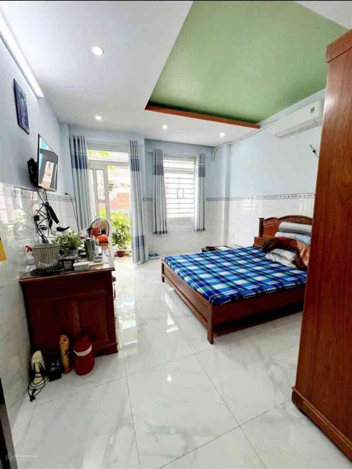 Chủ bán kính căn nhà sát mặt tiền âu dương lân  hẻm xe hơi cách mặt tiền 10 m  giá 9,6 tỷ (tl)