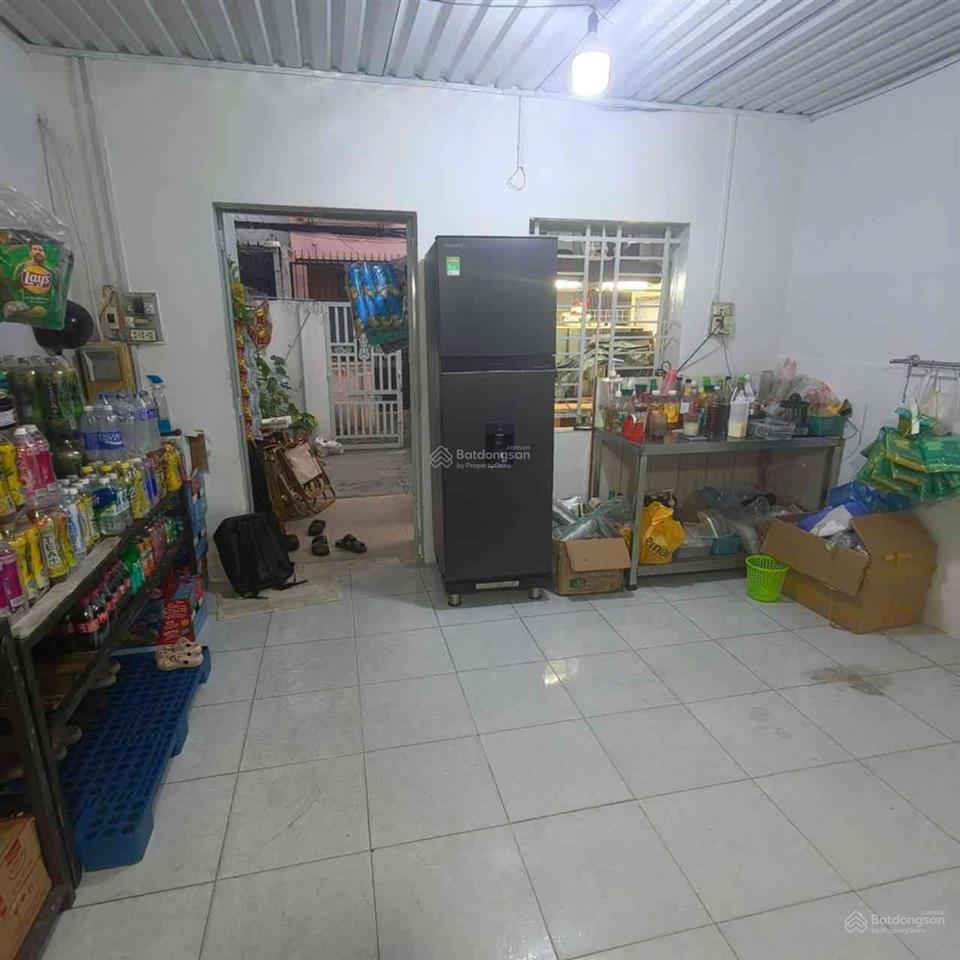 Nhà chính chủ lâu năm 117m2 chỉ 8 tỷ đất rộng, giá tốt  phạm thế hiển  phường chánh hưng q8
