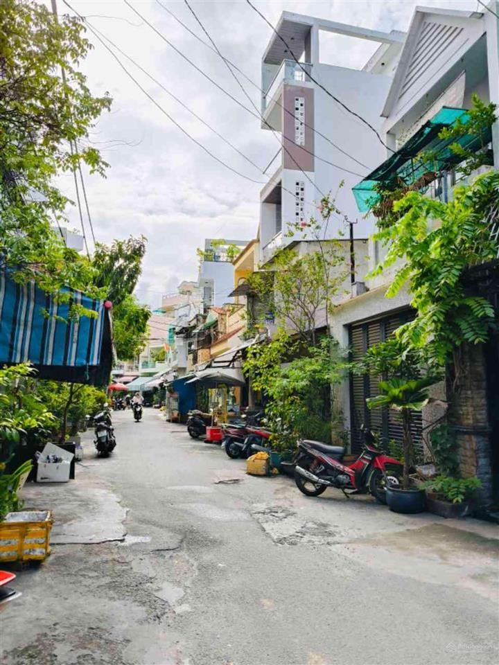 Hàng hiếm âu dương lân hẻm 6m 2 mặt thoáng 4 tầng 5pn chỉ 8 tỷ dt 50 m2
