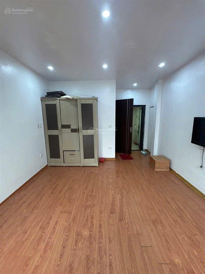 Bán nhà dân xây ngọc thụy chỉ hơn 7 tỉ, 5 tầng kiên cố, 10m ra ô tô, tiện ích bạt ngàn.