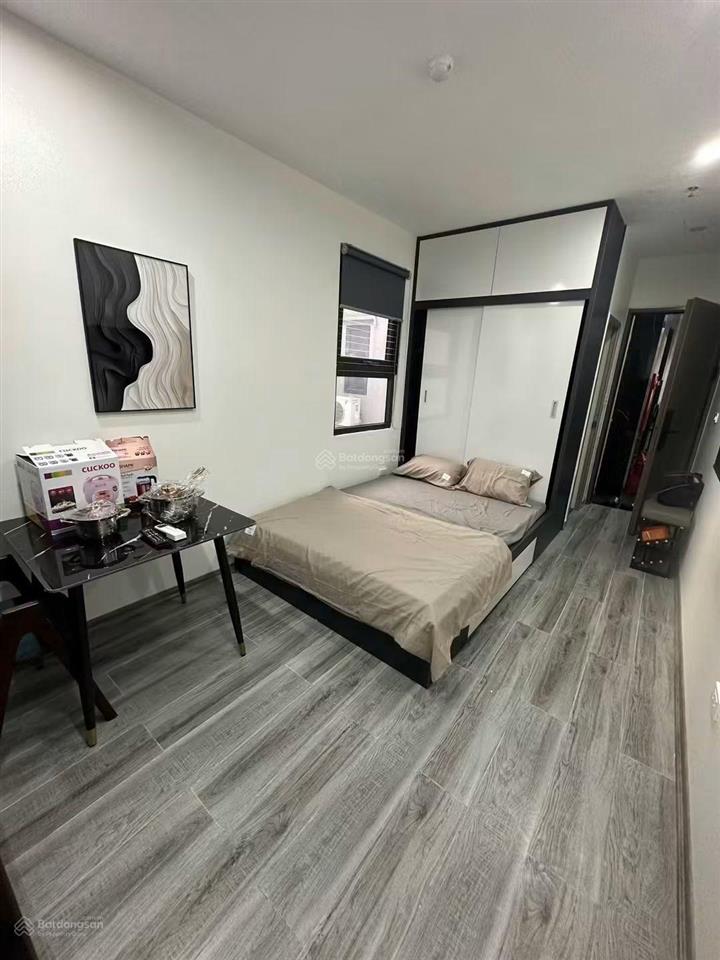 Căn hộ khép kín tư đình  bát khối  cổ linh chỉ 4.5tr. full đồ, máy giặt sấy riêng.