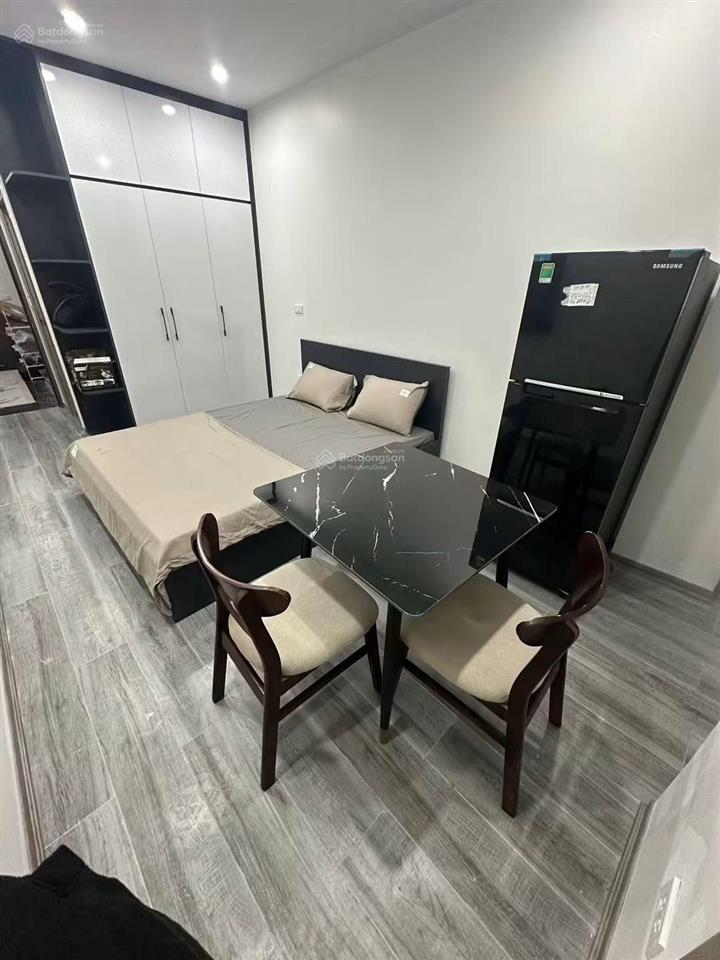 Căn hộ khép kín tư đình  bát khối  cổ linh chỉ 4.5tr. full đồ, máy giặt sấy riêng.