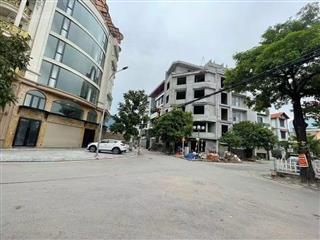 Cho thuê  sang nhượng quán nhậu cự khối  hoa động chỉ 20tr khi thuê, mặt phố, ô tô tránh