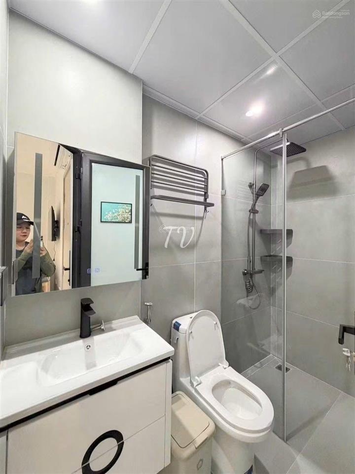 Căn hộ tư đình  aeon mall long biên chỉ 4tr, full đồ, máy giặt riêng