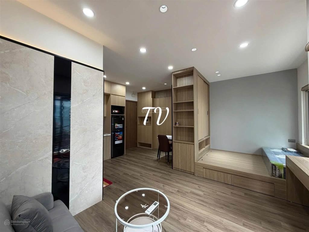 Căn hộ ngọc thụy  long biên chỉ 6.7tr, full đồ, ban công thoáng sáng, ô tô đỗ cửa