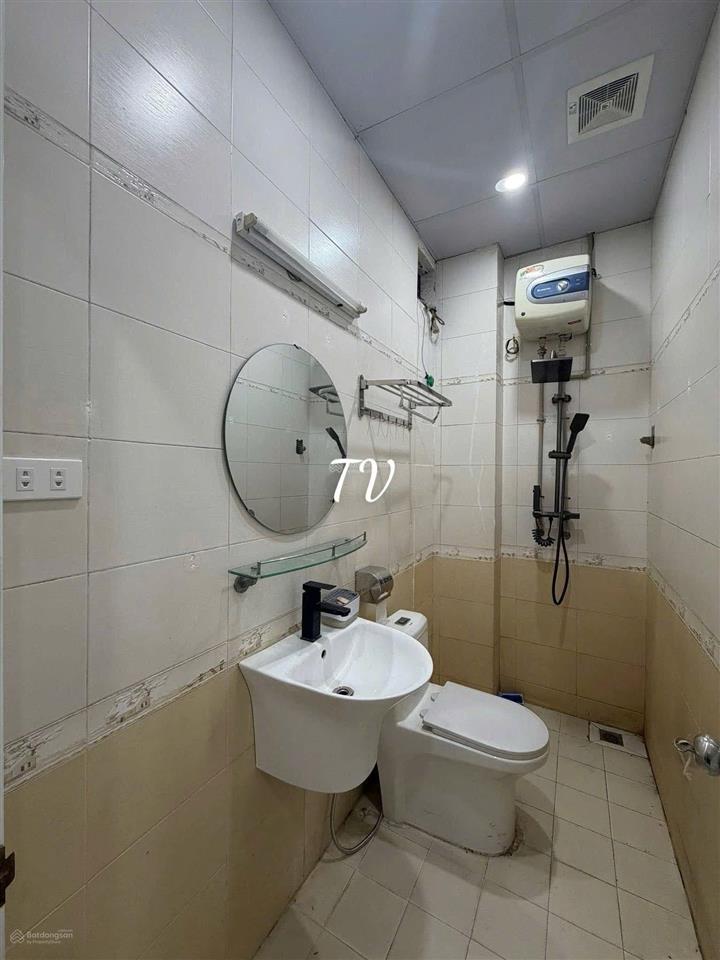 Căn studio bồ đề chỉ 4tr, full đồ, gần hồ nên cực thoáng mát