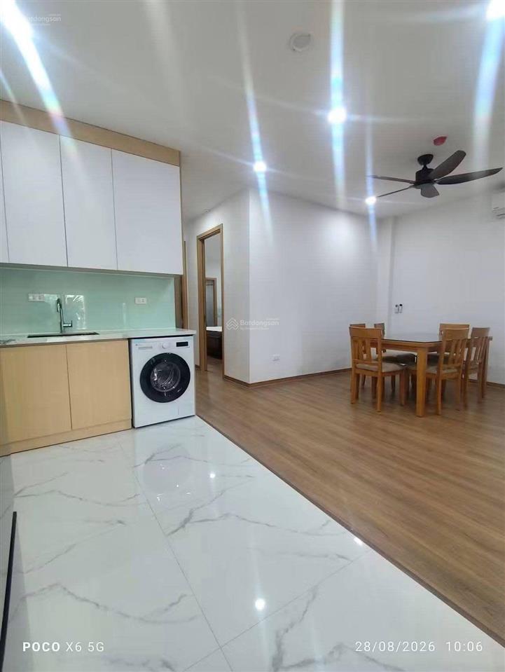 Căn hộ cao cấp view hồ bồ đề chỉ 14.5tr, 2pn cộng 2wc, full đồ, ô tô miễn phí