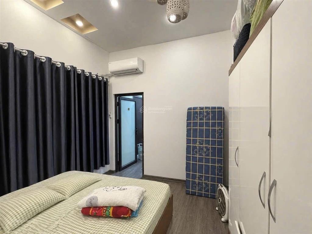 Căn hộ cao cấp view hồ bồ đề chỉ 14.5tr, 2pn cộng 2wc, full đồ, ô tô miễn phí