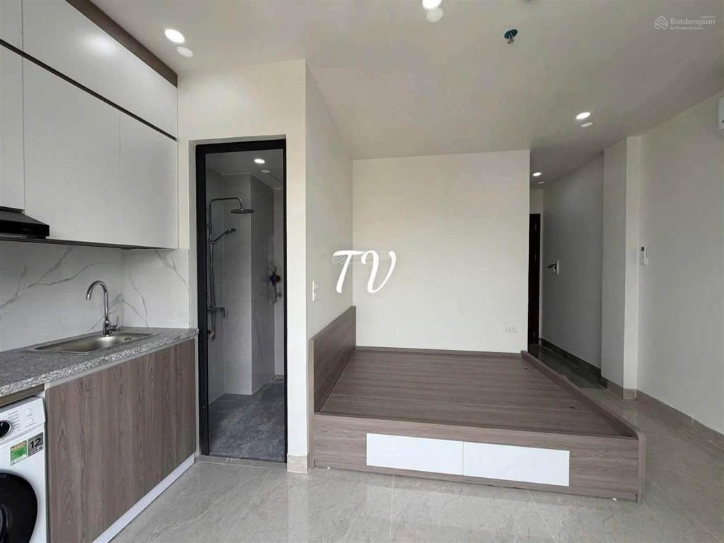 Căn hộ đàm quang trung  cổ linh 5.2tr, full đồ, ban công thoáng, đối diện aeon