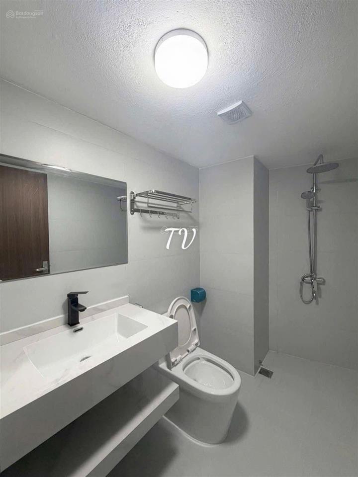 Căn hộ full đồ chỉ 4.5tr phố nguyễn văn cừ  gia thụy