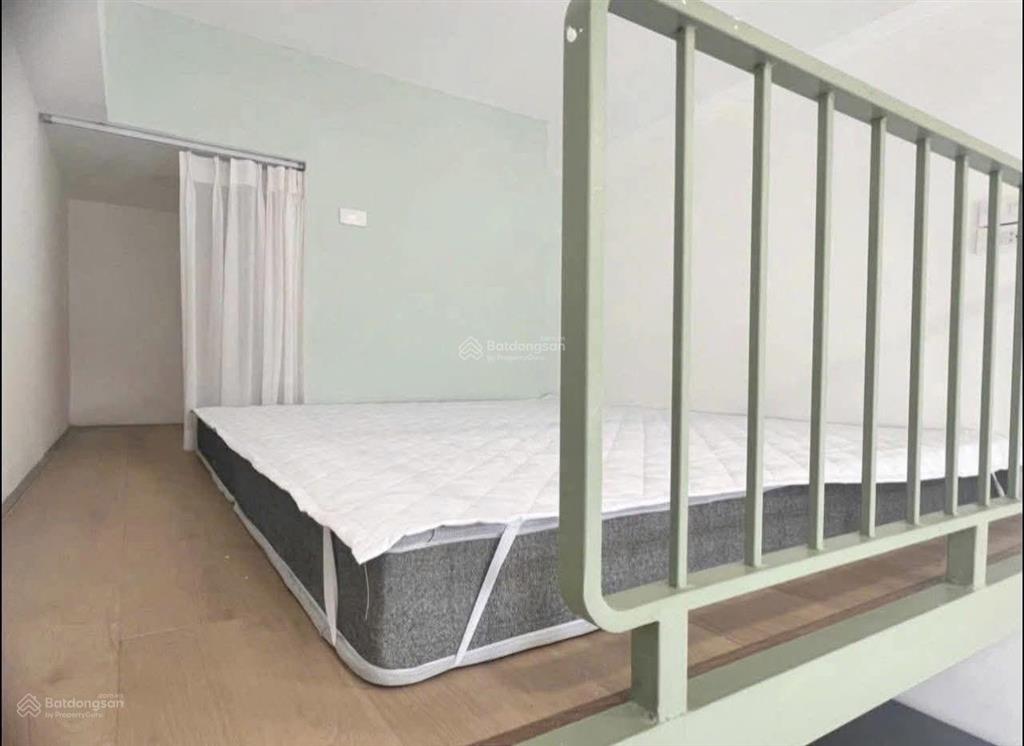 Căn hộ có gác xép chỉ 4tr phố tân thụy  nguyễn lam  phúc đồng, full đồ, máy giặt riêng