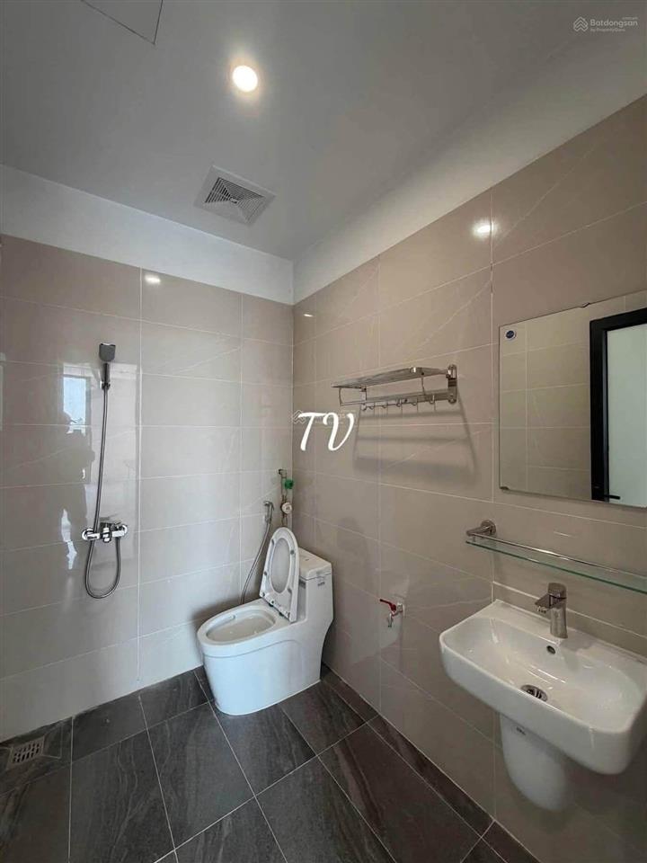 Căn hộ khép kín thạch bàn  bát khối  cổ linh chỉ 4.8tr