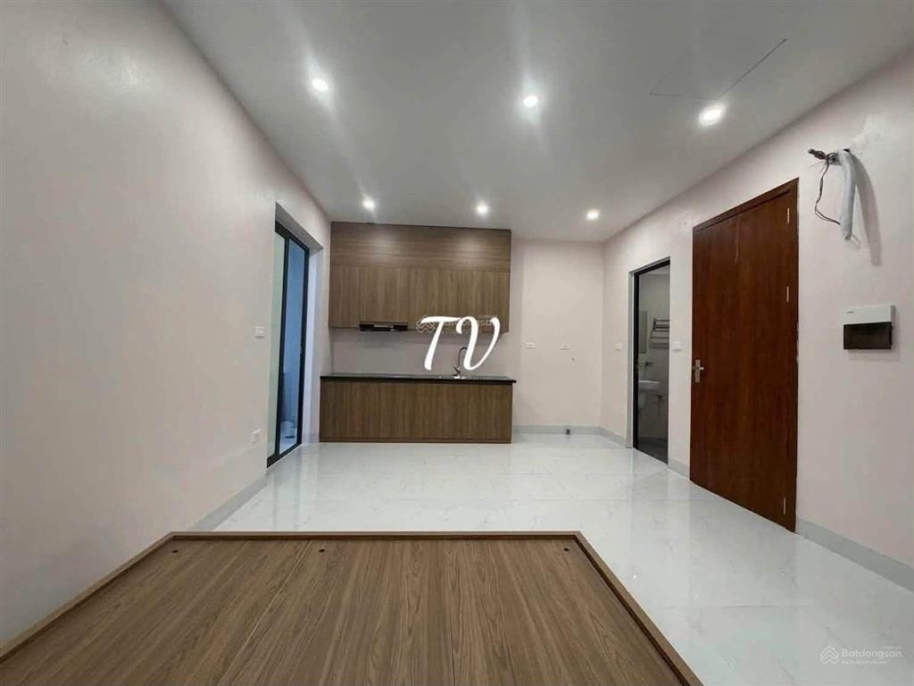 Căn hộ khép kín thạch bàn  bát khối  cổ linh chỉ 4.8tr