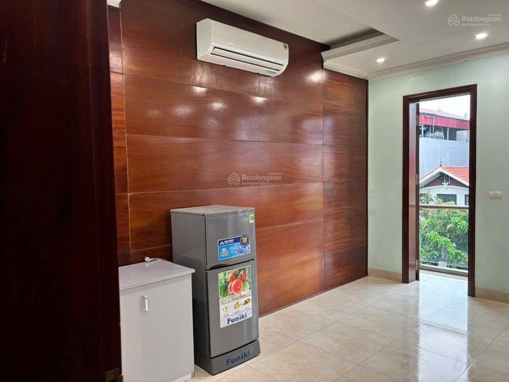 Căn hộ bồ đề  ái mộ chỉ 5,7tr full đồ, ban công thoáng sáng