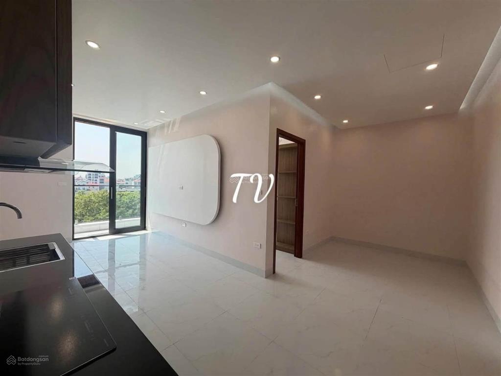 Căn hộ thạch bàn  bát khối  cổ linh chỉ 7tr, 1k1n, full đồ, ban công thoáng sáng