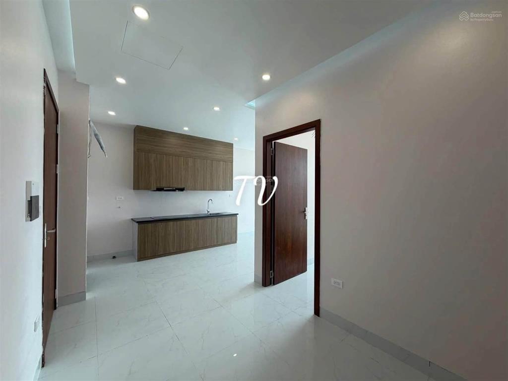 Căn hộ thạch bàn  bát khối  cổ linh chỉ 7tr, 1k1n, full đồ, ban công thoáng sáng