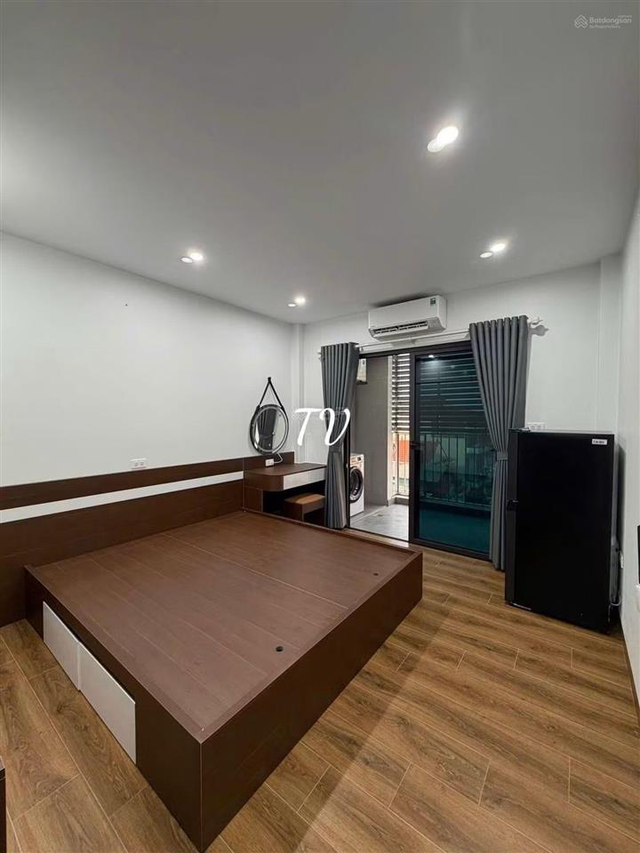 Căn hộ tư đình  bát khối chỉ 5tr, full đồ, ban công thoáng.