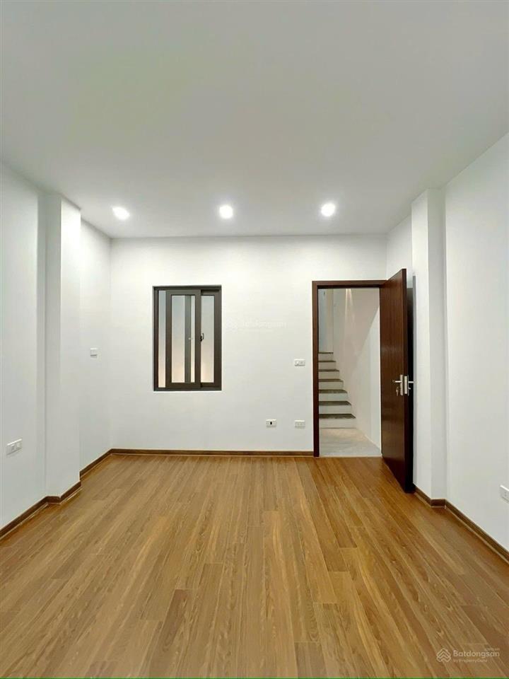 Nhà mới ở luôn khuất duy tiến 55m xây 5 tầng oto vào nhà giá 18,6 tỷ thanh xuân