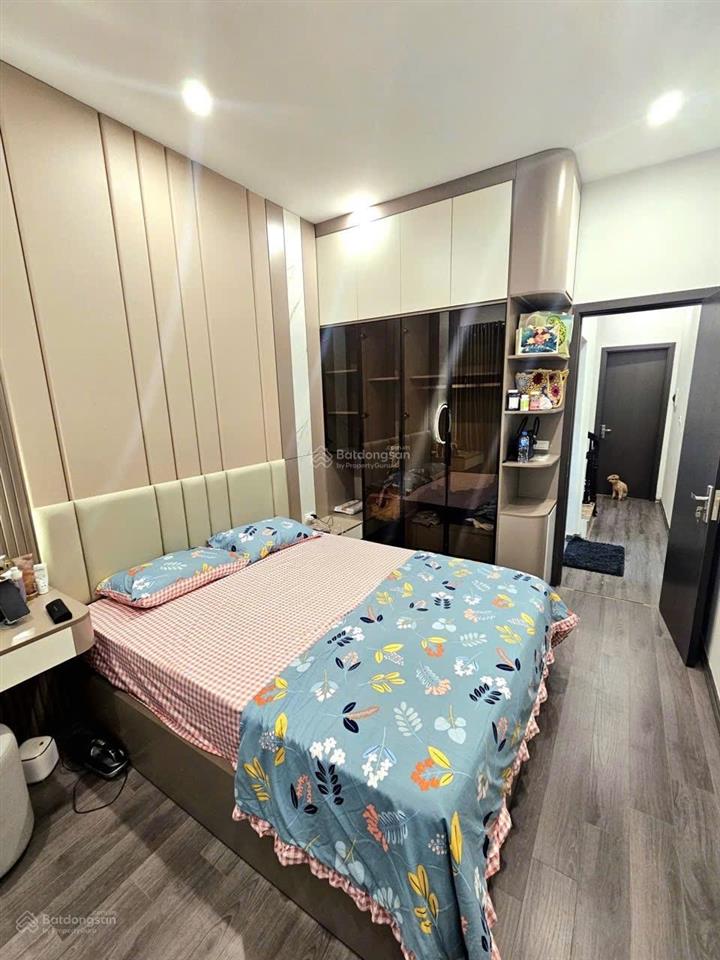 Bán gấp 42m2 , xây 4t lê trọng tấn nhà mới ngõ thông oto vào nhà giá 15,5 tỷ thanh xuân