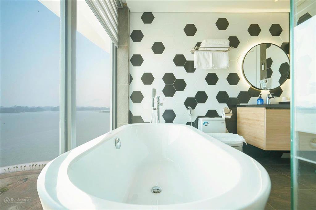 Siêu phẩm có 102 căn góc 3pn penhouse duplex citadines marina hạ long  dòng tiền siêu đều