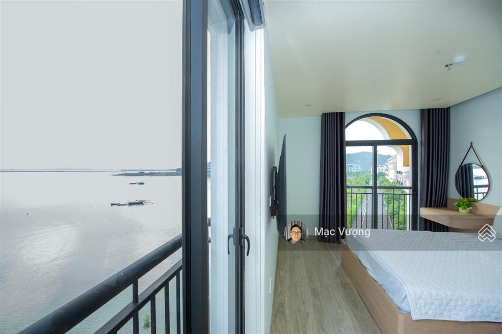 Căn góc độc nhất 3 mặt giáp biển harbor bay hạ long  hoàn thiện full khách sạn vận hành được ngay